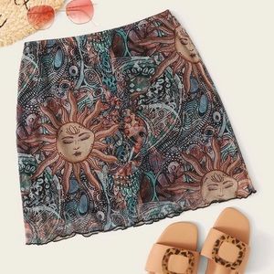 ✨✨Abstract print mesh skirt✨✨ 3/$20